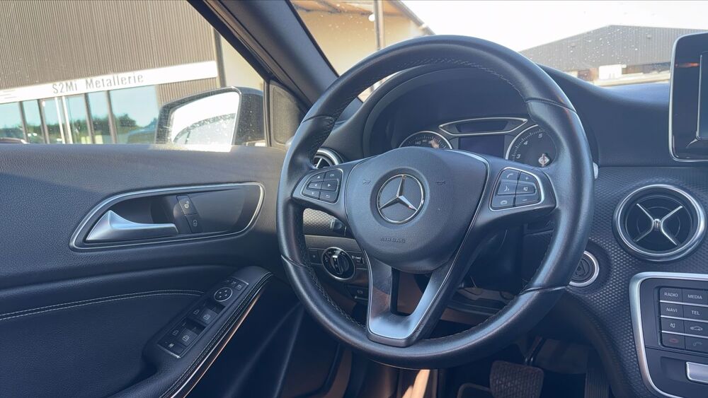 Classe A 220 184 4Matic 7G-DCT Whiteart Edition 2016 occasion 76230 Isneauville