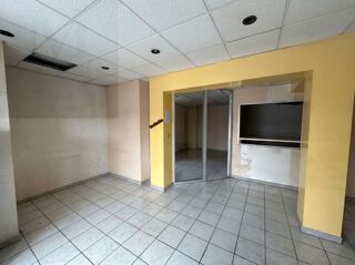  Immeuble à vendre 130 m² Marseille