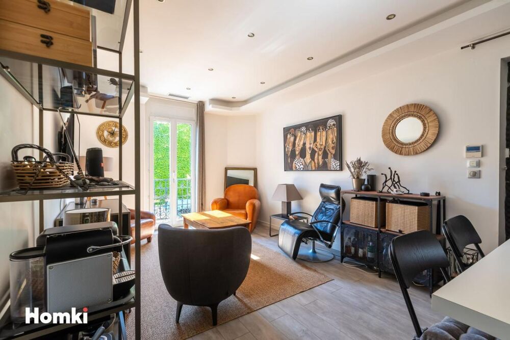 Appartement T3 de 56 m² à Saint-Raphaël 83700, Rue Marius Allongue