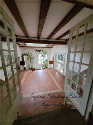  Maison à vendre 11 pièces 260 m²