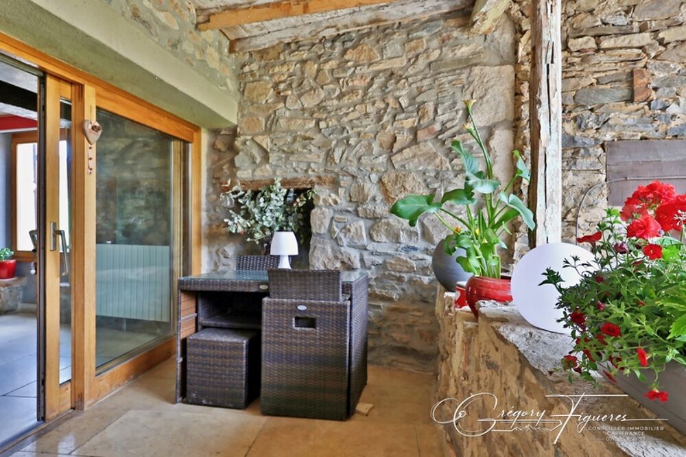 DOMAINE DE CHARME DU XIX? SIÈCLE  220 m²  MONTS DU LYONNAIS