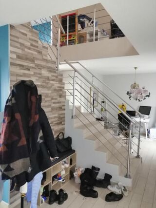  Maison  louer 7 pices 200 m