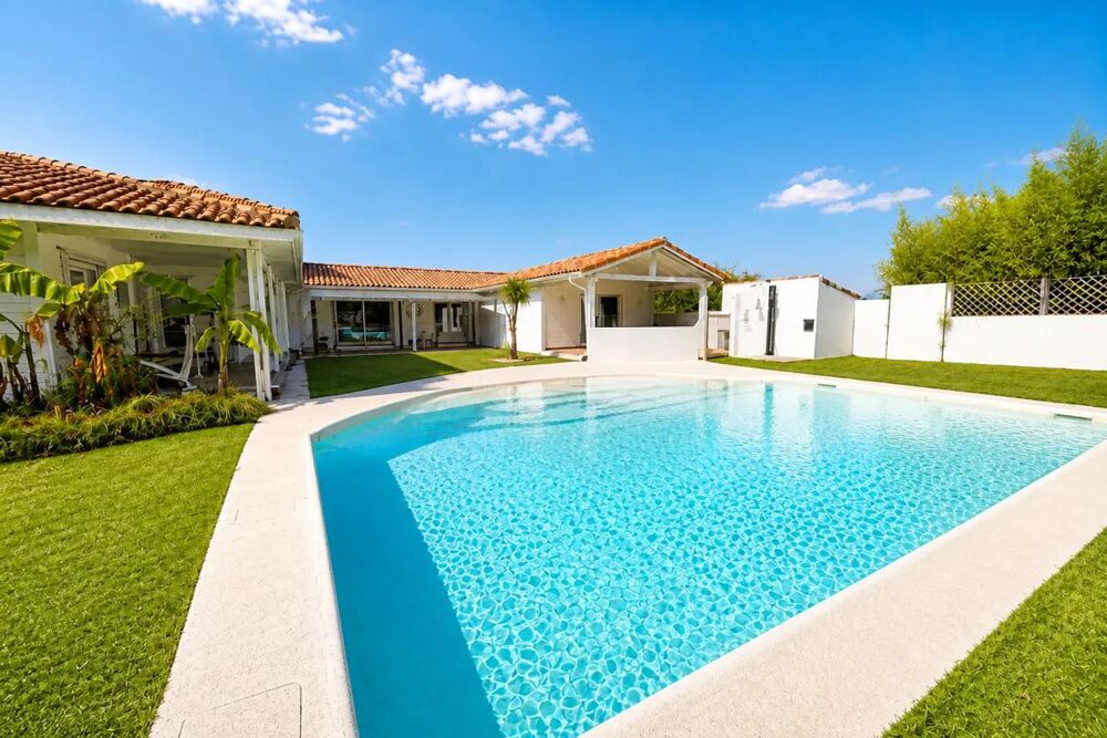 Maison de 7 pièces de 250 m² à Lombez