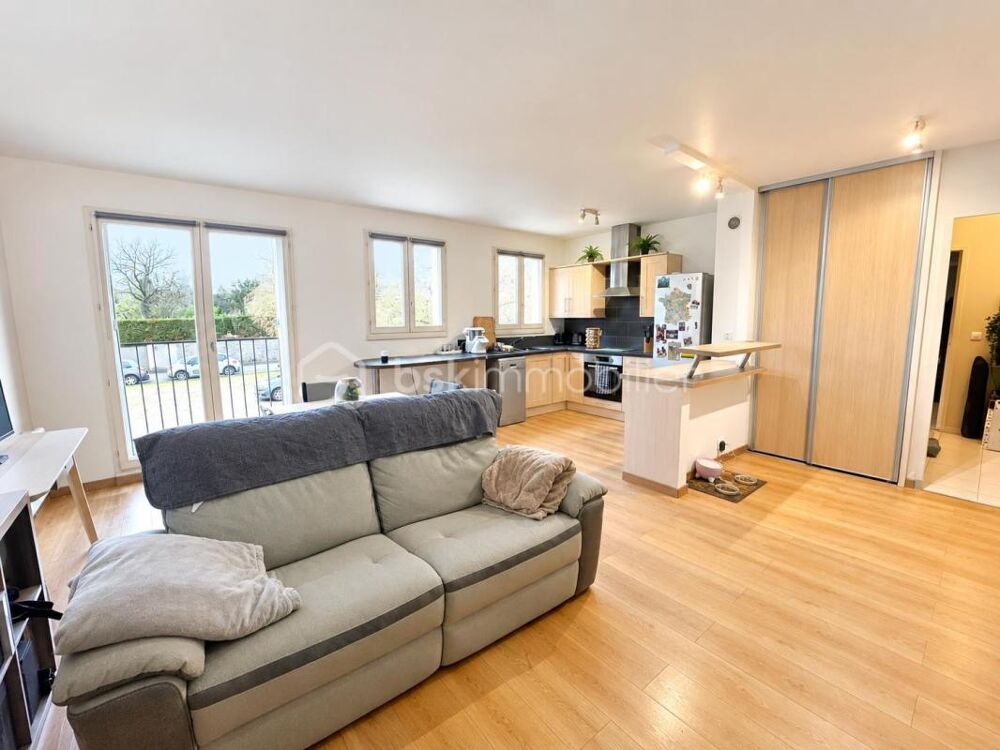 Appartement 3 pièces  Lardy Bourg (Centre-ville)