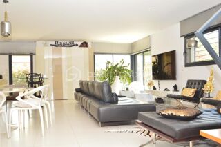  Villa à vendre 5 pièces 180 m²