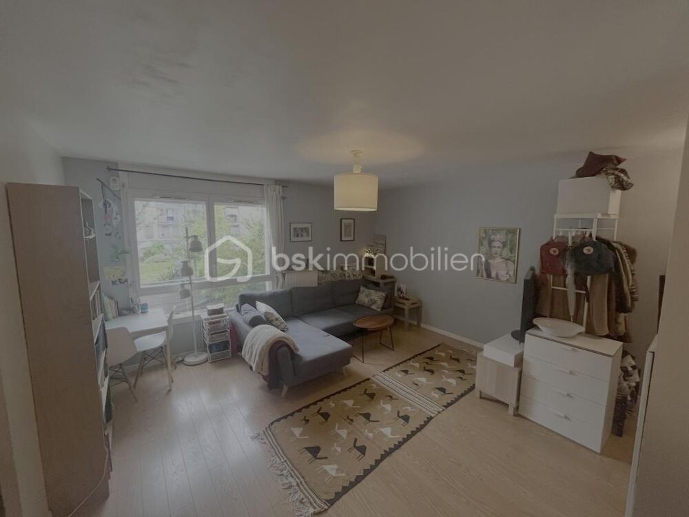 Immeuble récent - Apppartement 3P