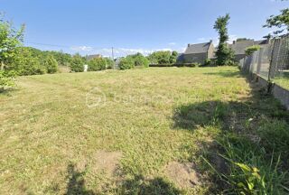  Terrain à vendre 700 m²