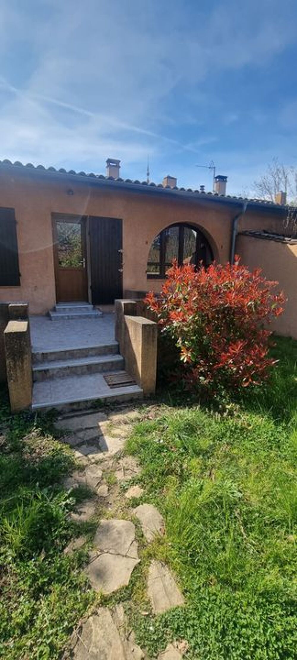 Location Maison Maison de 120m2 à louer sur Saint-Genis-Laval Saint genis laval