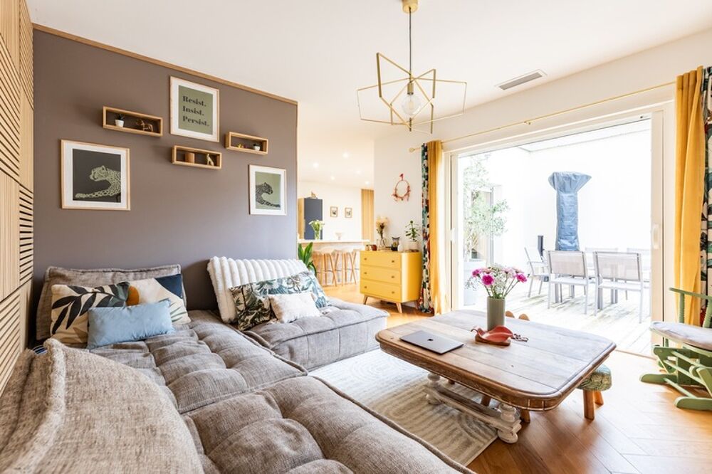 Élégance contemporaine et confort absolu - une maison clé en main