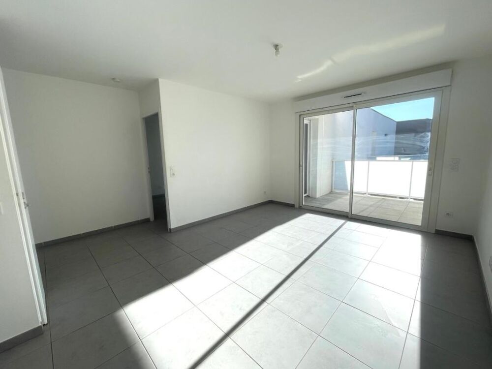 Location Appartement T2 avec terrasse et parking à MONTPELLIER Montpellier