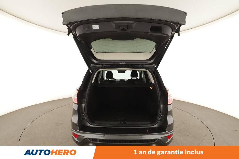 Kuga 2.0 TDCi Vignale 4x4 PowerShift 180 ch 2017 occasion 92130 Issy-les-Moulineaux