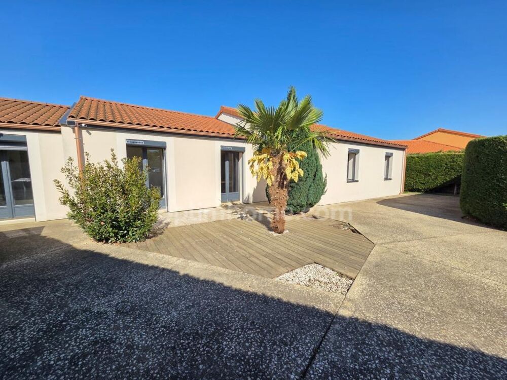 Maison 6 pièces 136 m² · à Billom · 136 m² · 329 000 €