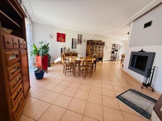  Maison  vendre 6 pices 175 m