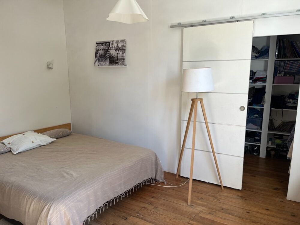 EN EXCLUSIVITÉ ! Maison de 145m² avec dépendances et terrain de 1900m² - LUXÉ (16)