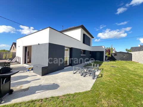   EXCLUSIVITÉ – Élégante maison contemporaine aux prestations soignées, à deux pas du bourg de Pommeret Maison - 5 pièce(s) - 111 m²