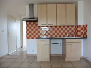  Appartement à louer 4 pièces 70 m²