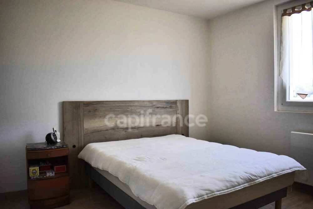 Maison de plain-pied avec 3 chambres et jardin PLEUMEUR GAUTIER (22)