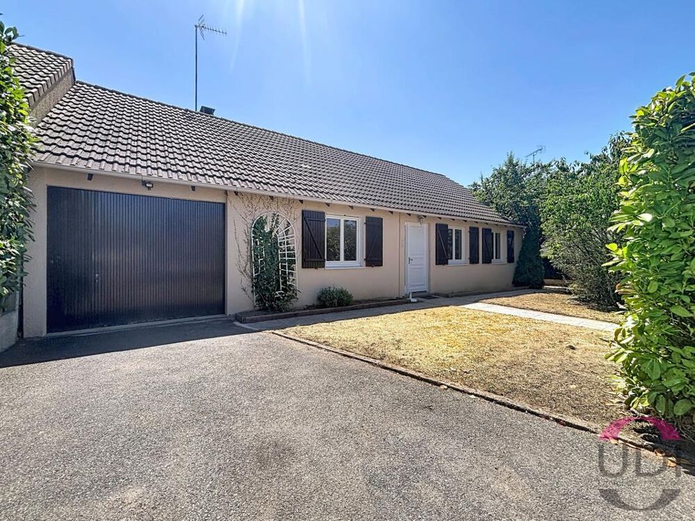 Vente Maison Saint-Victor – Pavillon de plain-pied 4 chambres avec garage et jardin clos Saint victor
