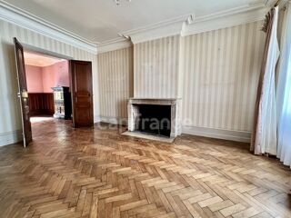  Maison � vendre 8 pi�ces 180 m�