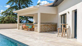  Villa � vendre 14 pi�ces 350 m�
