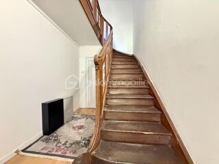  Immeuble à vendre 9 pièces 209 m²