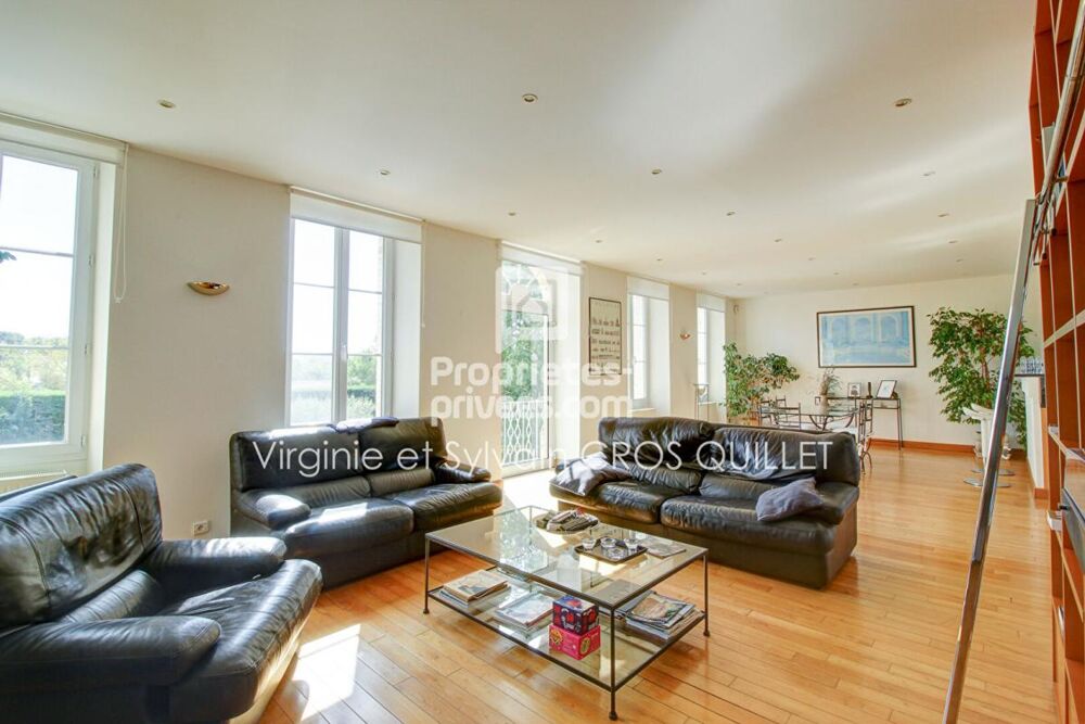 Vente Maison Maison de caractère 284 m2 + annexes, carports et garage Montastruc la conseillere