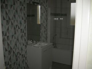  Appartement à louer 4 pièces 71 m²