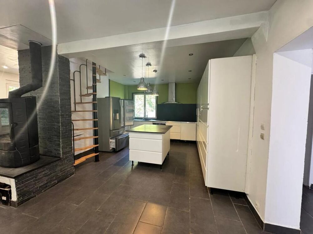 Vente Maison maison familiale de 132 m² sur un terrain 2 700 m² Chuelles