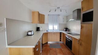  Immeuble � vendre 5 pi�ces 215 m�