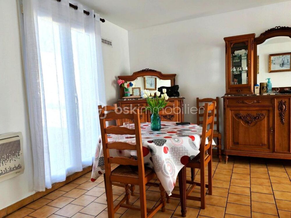 Maison individuelle 3 chambres avec jardin et garage - Terrain de 174 m² - secteur calme - fort potentiel