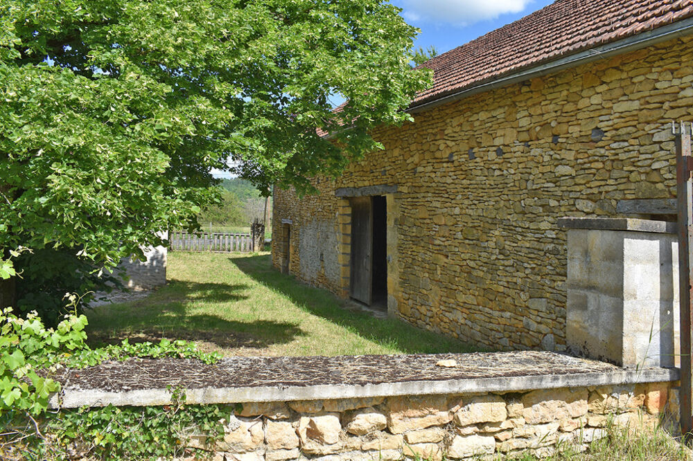 Vente Maison corps de ferme Aubas 5 pièce(s) 95 m2 Aubas
