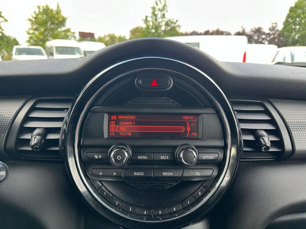 Cooper III CABRIOLET 1.5 COOPER 136 FINITION CHILI BVA 2018 occasion 78240 Chambourcy
