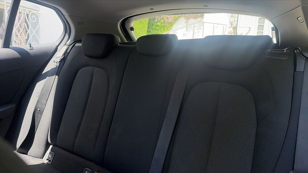 S&eacute;rie 1 118i 1.5 i DCT7 140 cv Business Design - Automatique 2019 occasion 06270 Villeneuve Loubet