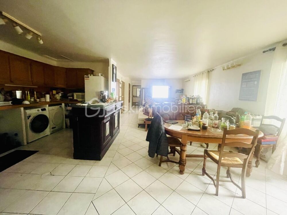 Vente Appartement ? Appartement 3 chambres – Hyper centre de La Seyne-sur-Mer (83500) – Fort potentiel locatif ? La seyne sur mer