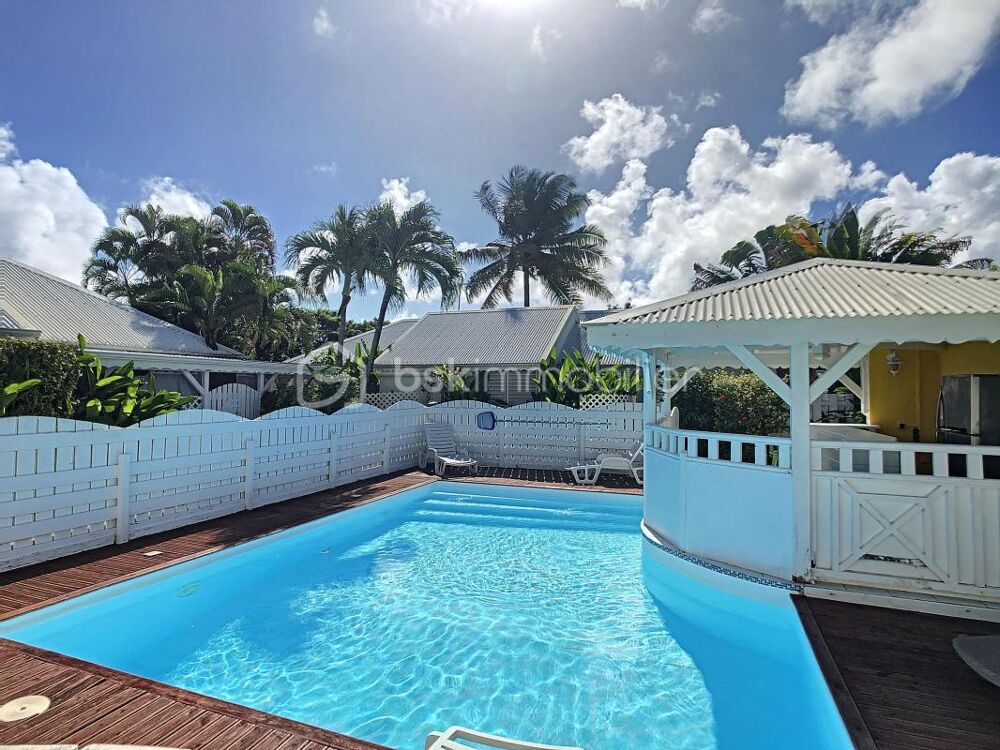 Vente Maison Bungalow 2 chambres petite copropriété avec piscine Saint francois