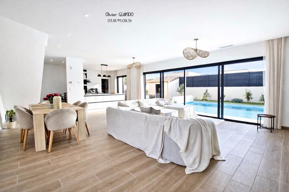 Vente Villa Maison  6 pièces de 160 m2 sur terrain de 500 m2 avec piscine Clermont l herault
