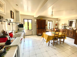  Maison � vendre 8 pi�ces 227 m�