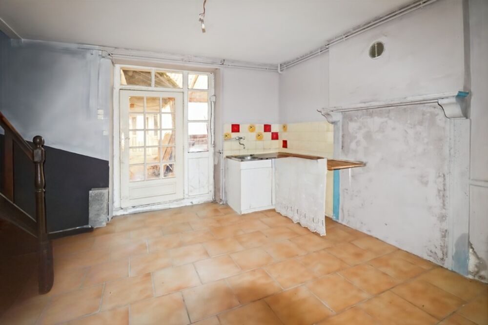 Vente Maison Maison 60 m² - 4 pièces - 2 Chambres - Grange 35 m² sur parcelle Non attenante de 353 m² -  SAINT HILAIRE LA TREILLE (87) Saint hilaire la treille