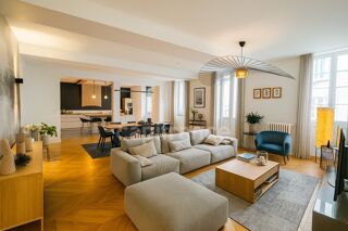  Appartement � vendre 7 pi�ces 250 m�