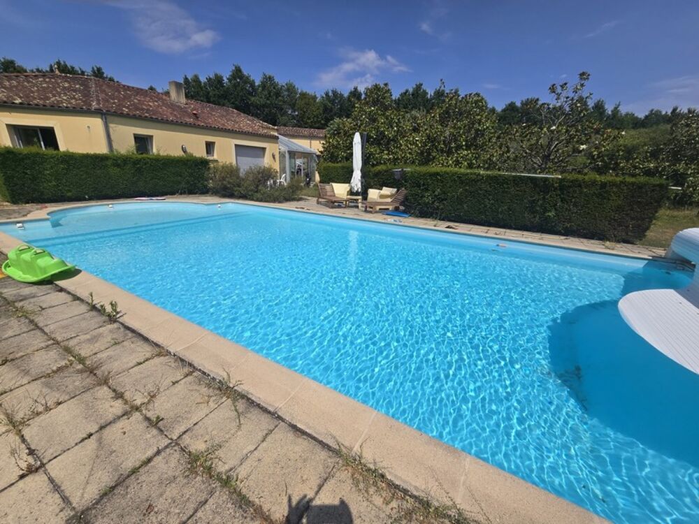 Maison à vendre 10 pièces TALMONT SAINT HILAIRE (85)