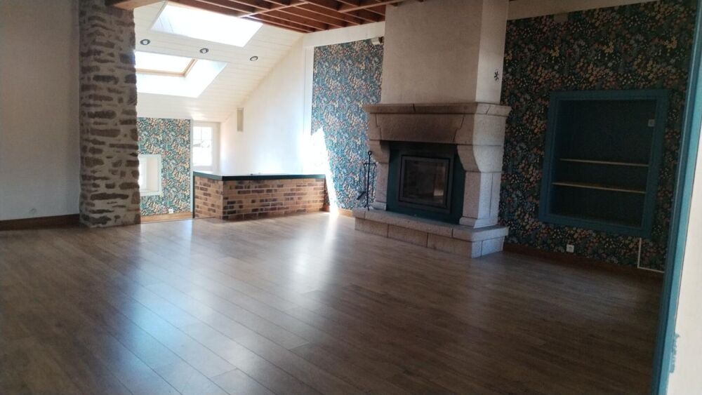 Vente Maison Maison familiale en pierre à Pierreville 7 pièce(s) 190 m2 - 4km de la mer Pierreville