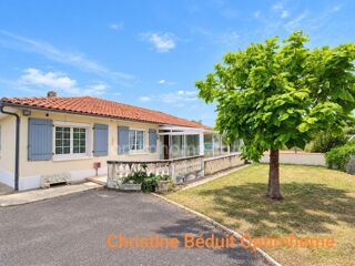 Maison 6 pièces 109 m² · à Touvre · 109 m² · 241 000 €