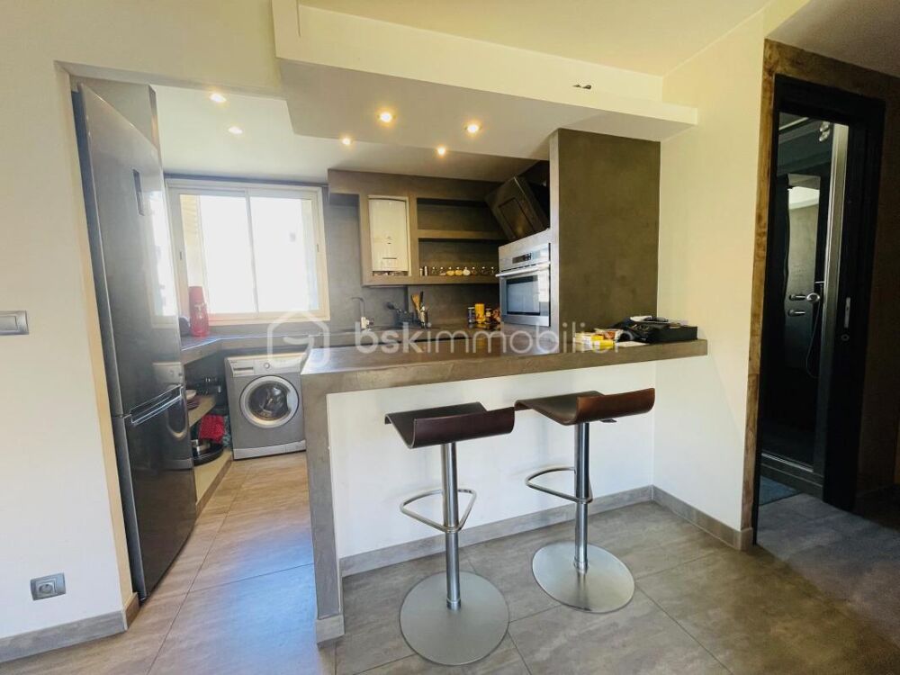 Vente Appartement Appartement T2 rénové, résidence sécurisée, quartier en plein essor Marseille 3