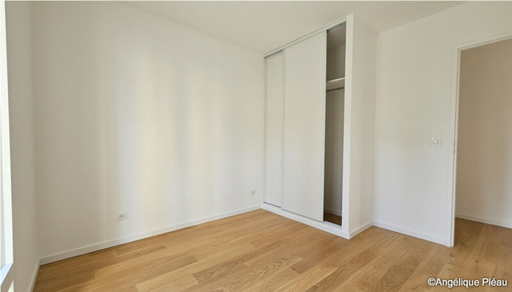 Appartement T4 de 87,73 m² avec terrasse et jardin au CHESNAY (78)
