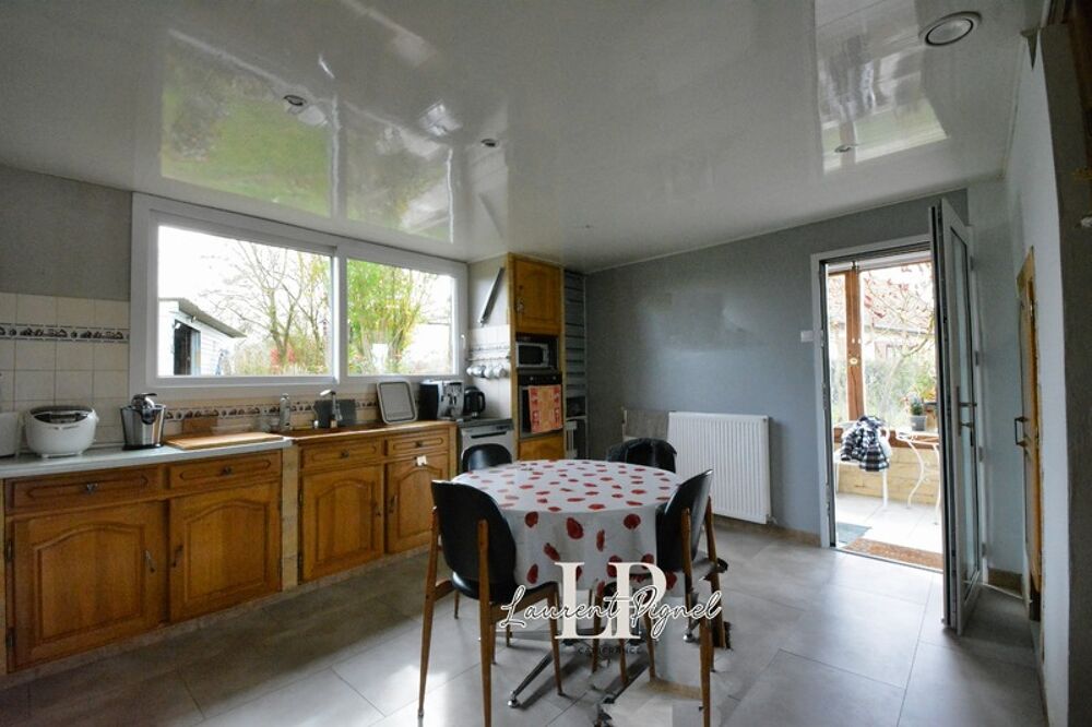 Vente Maison Maison de plain-pied 90 m² avec  beau potentiel Sailly flibeaucourt