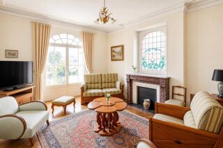  Maison à vendre 10 pièces 250 m²