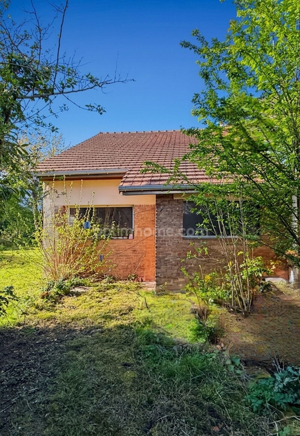 Vente Propriété/Château MAISON ET DEPENDANCES - TERRAIN 440 m2 - 285 000 EUROS Beauchamp