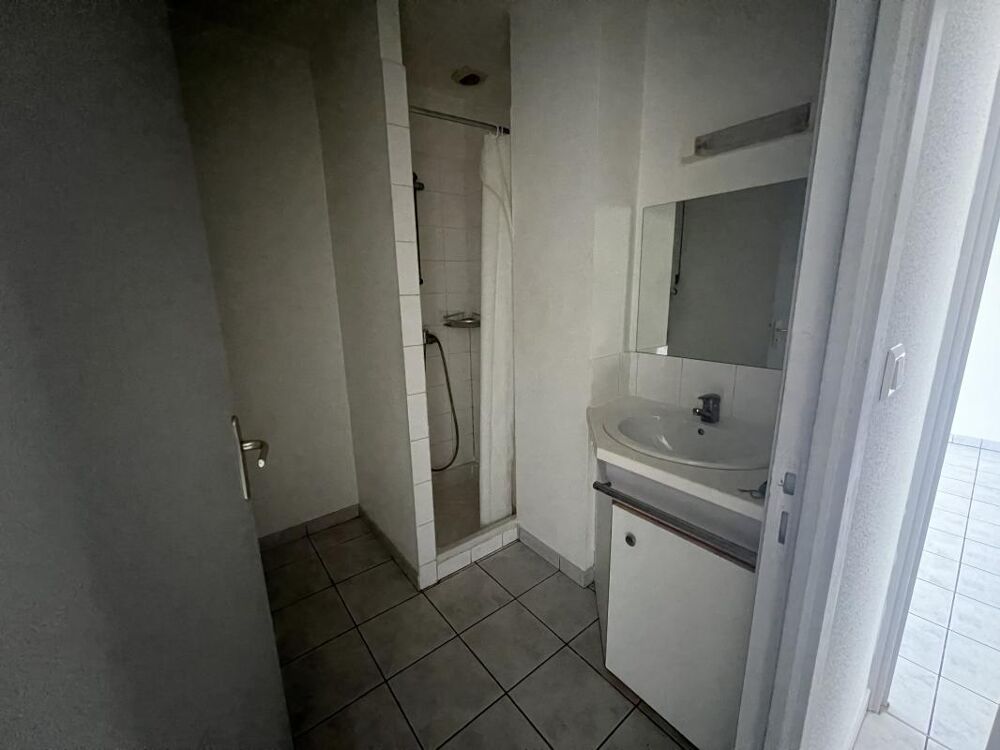 Location Appartement A LOUER T2 AVEC PETITE TERRASSE SUR LE TOUR DE VILLE Villefranche de rouergue