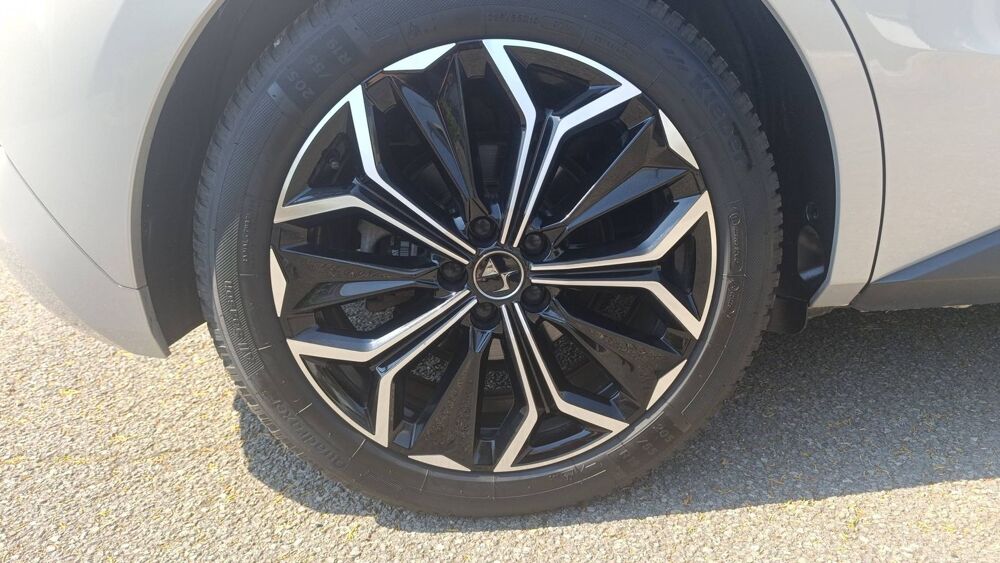 DS4 1.6 E-Tense 225 Hybrid EAT8 La Premi&egrave;re 2021 occasion 57120 Pierrevillers