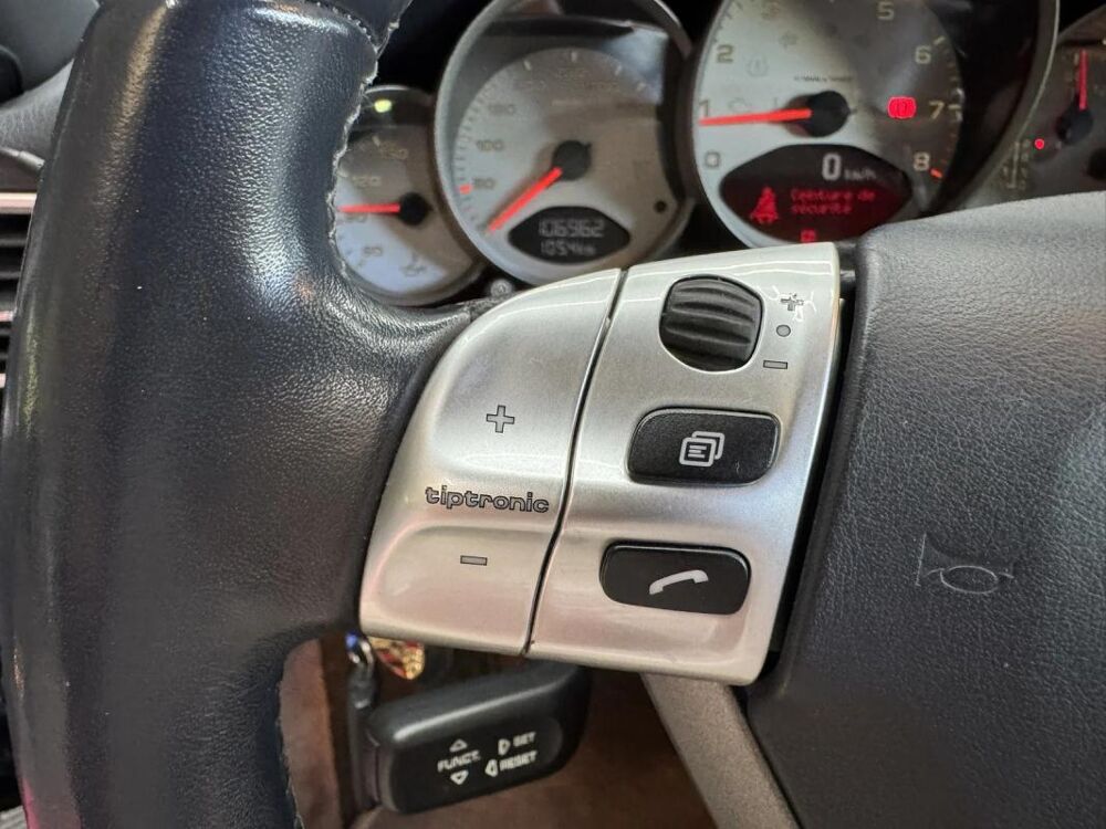 911 Carrera S Coup&eacute; 3.8i Tiptronic A 2006 occasion 73000 Chambery
